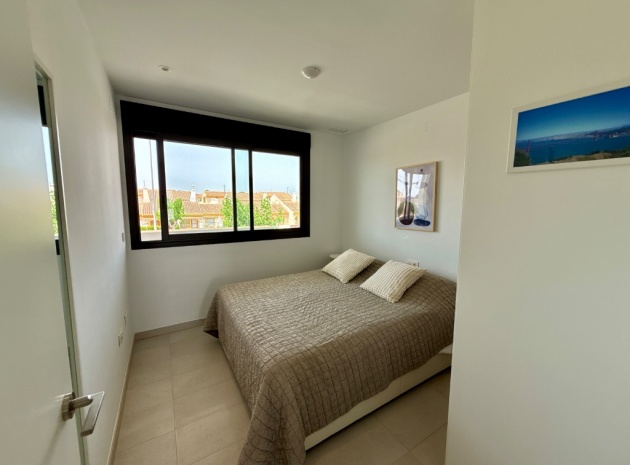 Resale - Apartment - Pilar de la Horadada - Mil Palmeras