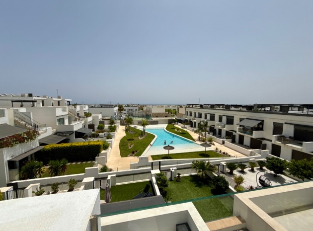 Resale - Apartment - Pilar de la Horadada - Mil Palmeras