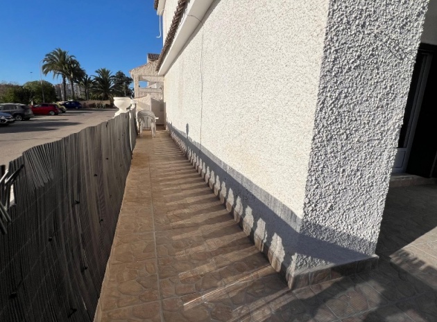 Wiederverkauf - Stadthaus - Los Altos