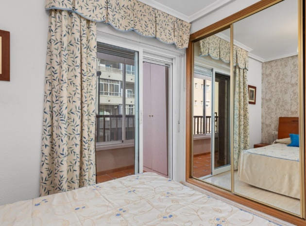 Wiederverkauf - Wohnung - Guardamar del Segura