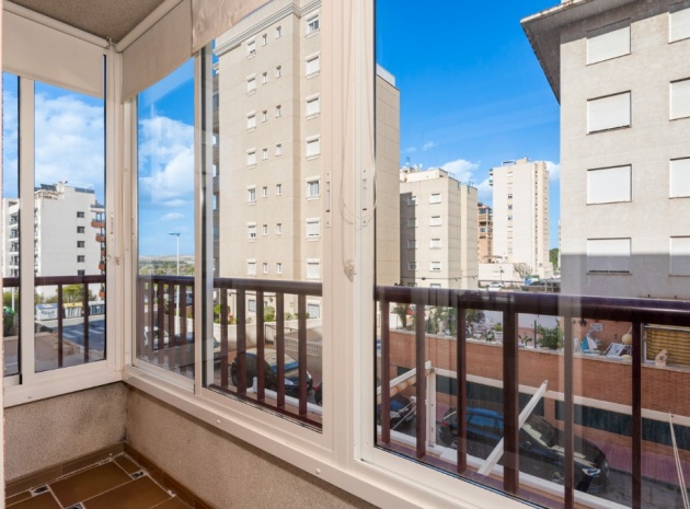 Wiederverkauf - Wohnung - Guardamar del Segura