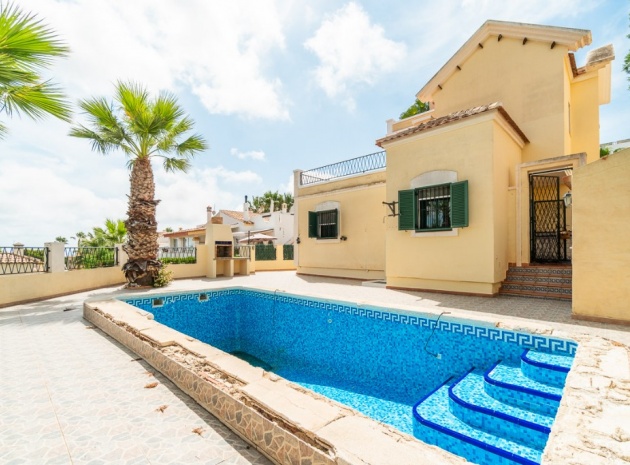 Resale - Villa - Orihuela Costa - Villamartin