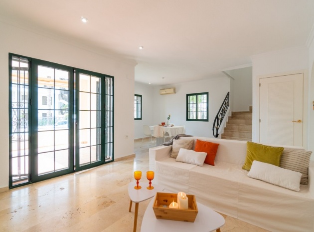 Resale - Villa - Orihuela Costa - Villamartin