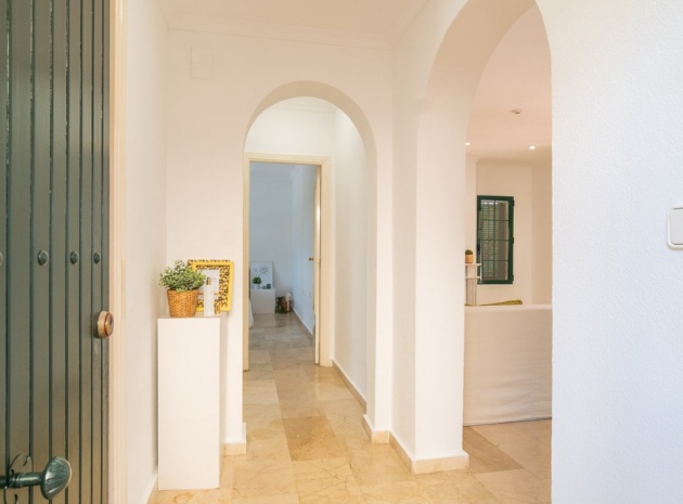 Resale - Villa - Orihuela Costa - Villamartin