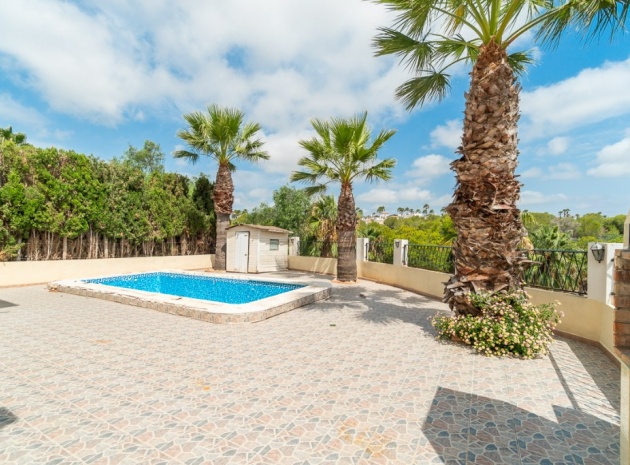Resale - Villa - Orihuela Costa - Villamartin