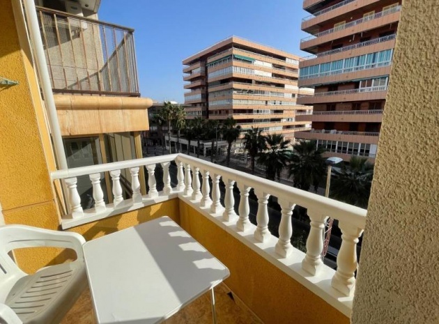 Resale - Apartment - Torrevieja