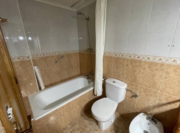 Resale - Apartment - Torrevieja