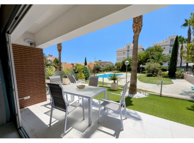 Återförsäljning - Lägenhet - Orihuela Costa - Villamartin