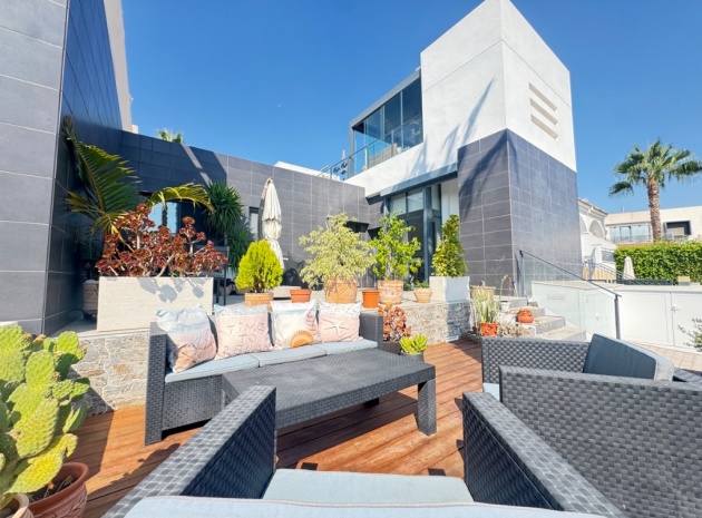 Wiederverkauf - Stadthaus - Orihuela Costa - Villamartin