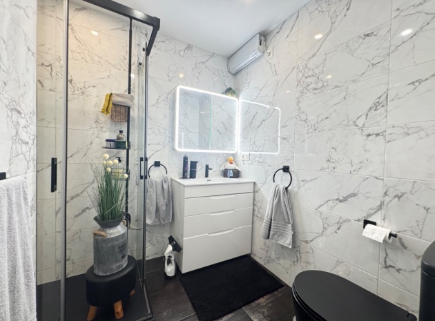 Wiederverkauf - Stadthaus - Orihuela Costa - Villamartin