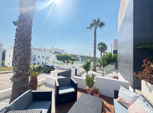 Wiederverkauf - Stadthaus - Orihuela Costa - Villamartin