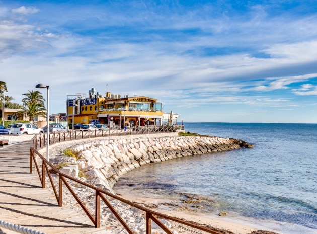 Resale - Apartment - Punta Prima