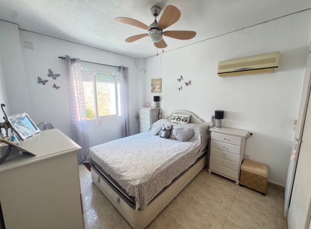 Wiederverkauf - Villa - Orihuela Costa - Villamartin