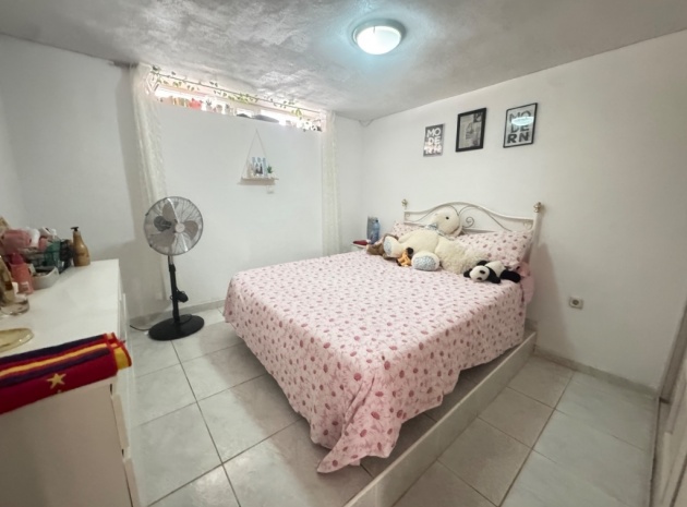 Wiederverkauf - Villa - Orihuela Costa - Villamartin