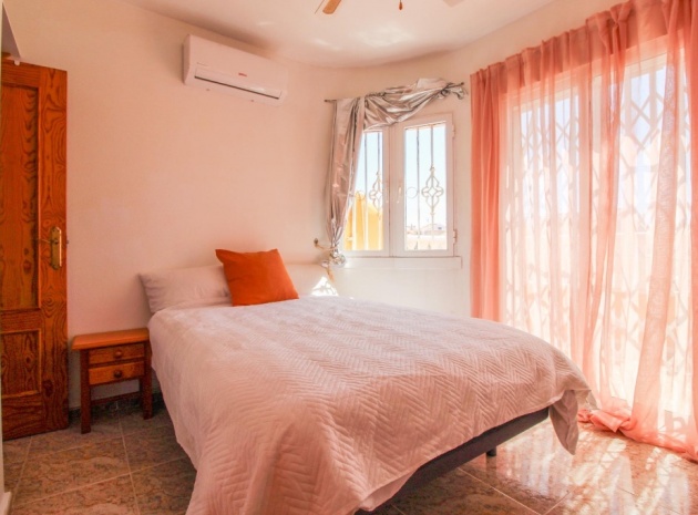 Revente - Maison de ville - Cabo Roig