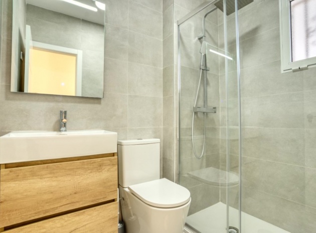 Återförsäljning - Radhus - Torrevieja