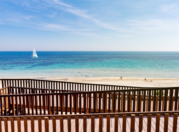 Återförsäljning - Lägenhet - Las Colinas Golf Resort