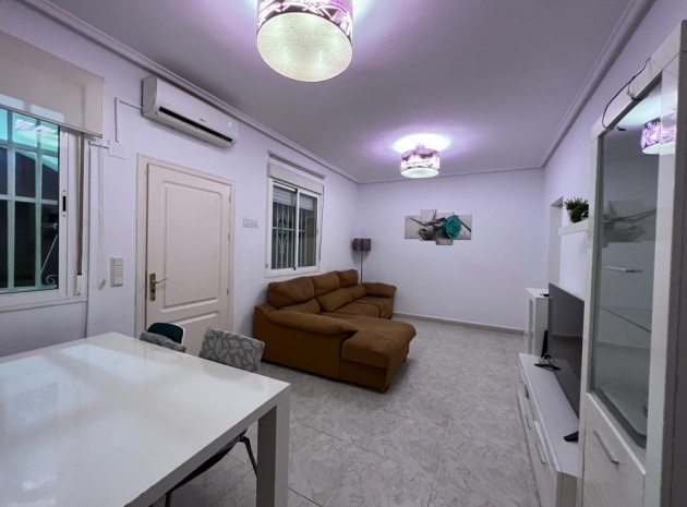 Återförsäljning - Villa - Ciudad Quesada