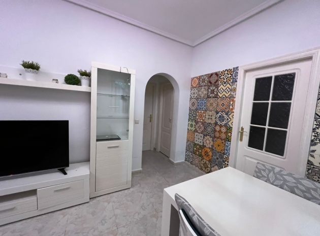 Återförsäljning - Villa - Ciudad Quesada