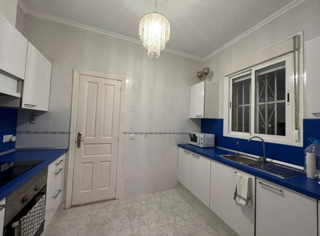 Återförsäljning - Villa - Ciudad Quesada