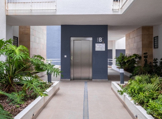 Resale - Apartment - Orihuela Costa - Playa Flamenca