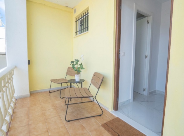 Resale - Apartment - Torrevieja - La Veleta