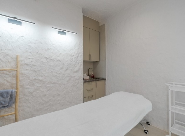 Resale - Commercial - Alicante - Center