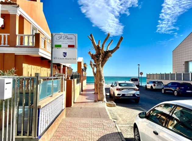 Återförsäljning - Radhus - La Mata