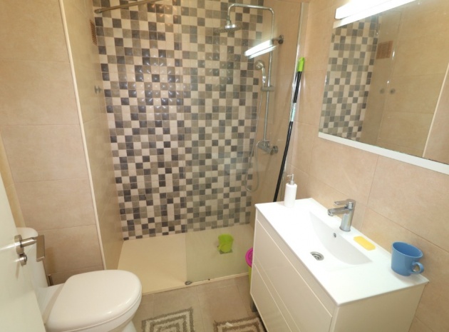 Wiederverkauf - Wohnung - Torrevieja