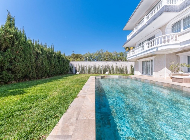 Återförsäljning - Villa - Playa San Juan