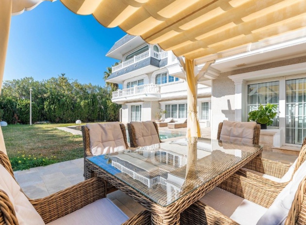 Återförsäljning - Villa - Playa San Juan