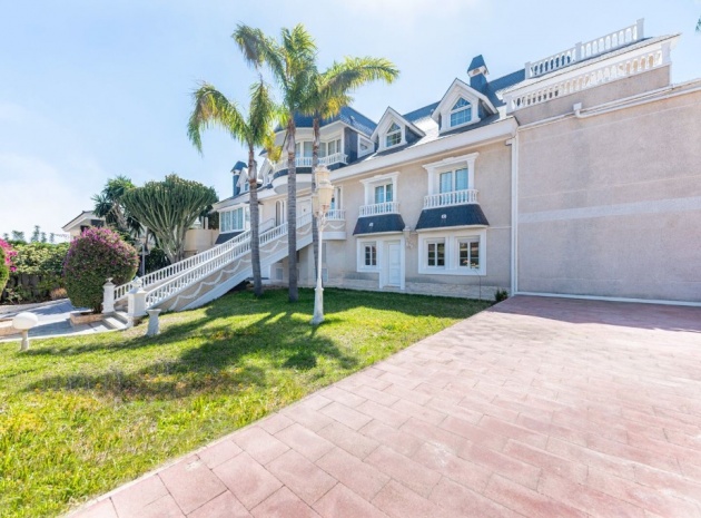 Återförsäljning - Villa - Playa San Juan