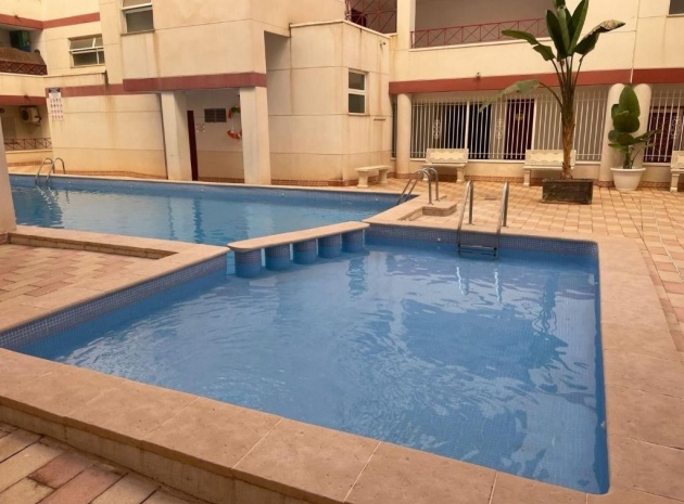 Resale - Apartment - Torrevieja