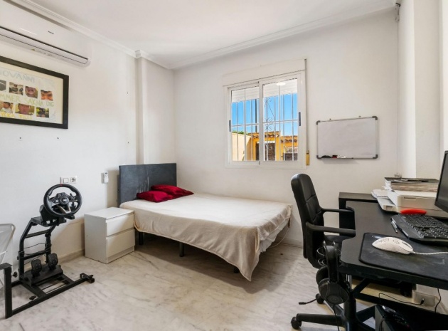 Återförsäljning - Villa - Villamartin