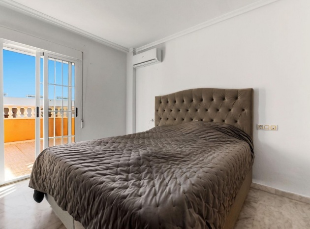 Återförsäljning - Villa - Villamartin