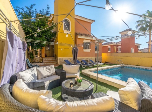 Återförsäljning - Villa - Villamartin