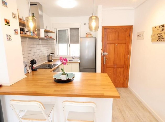 Wiederverkauf - Wohnung - Guardamar del Segura