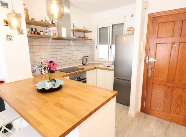 Wiederverkauf - Wohnung - Guardamar del Segura