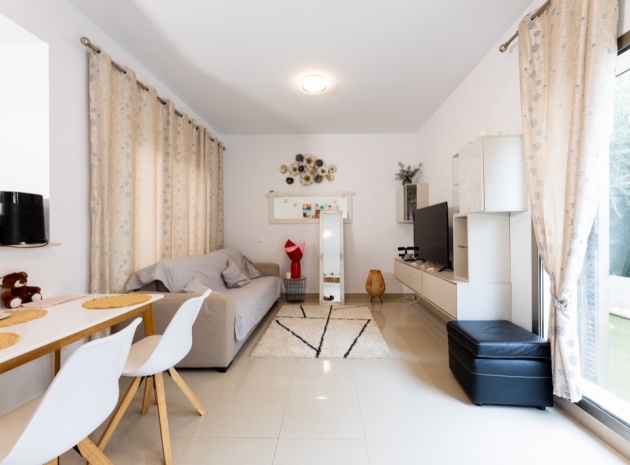 Wederverkoop - Herenhuis - Punta Prima