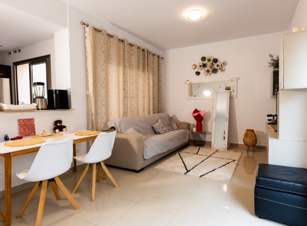 Wederverkoop - Herenhuis - Punta Prima