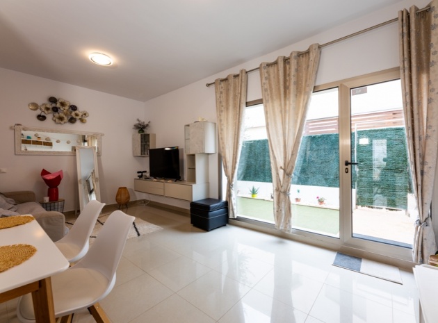 Wederverkoop - Herenhuis - Punta Prima