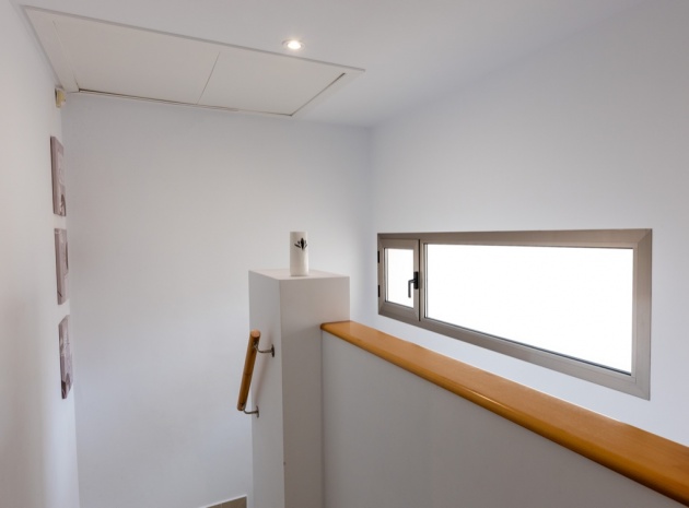 Wederverkoop - Herenhuis - Punta Prima