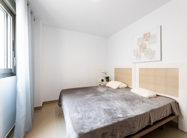 Wederverkoop - Herenhuis - Punta Prima