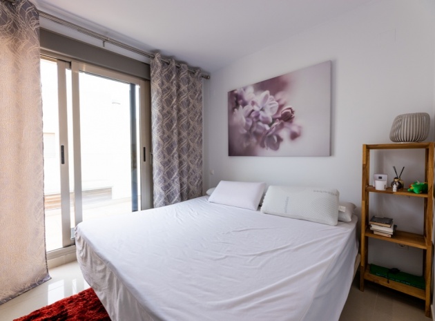 Wederverkoop - Herenhuis - Punta Prima