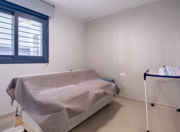 Wiederverkauf - Wohnung - La Zenia