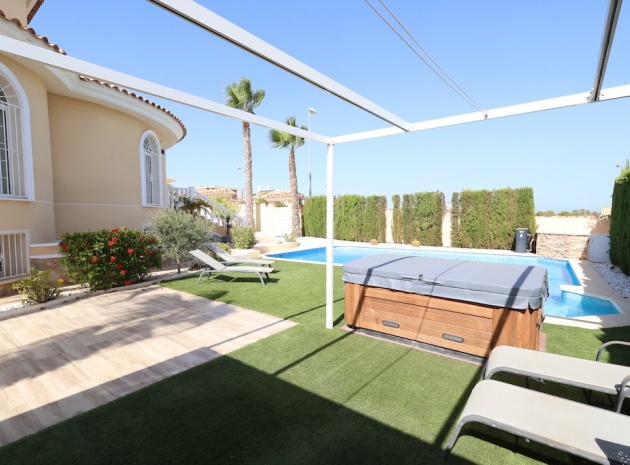 Wederverkoop - Villa - Ciudad Quesada