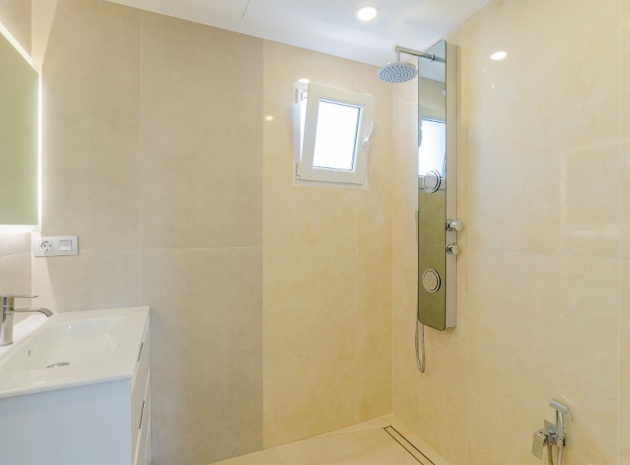 Återförsäljning - Villa - Los Balcones