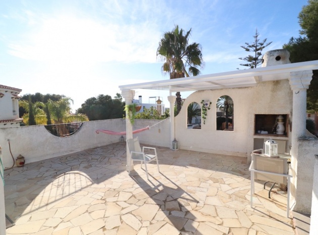 Resale - Villa - La Zenia