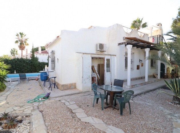 Resale - Villa - La Zenia