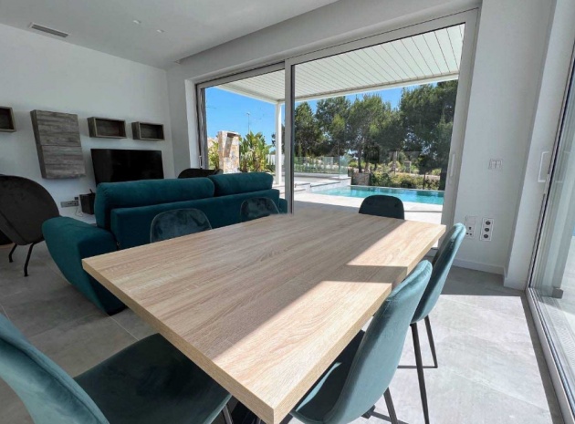 Resale - Villa - Las Colinas Golf Resort